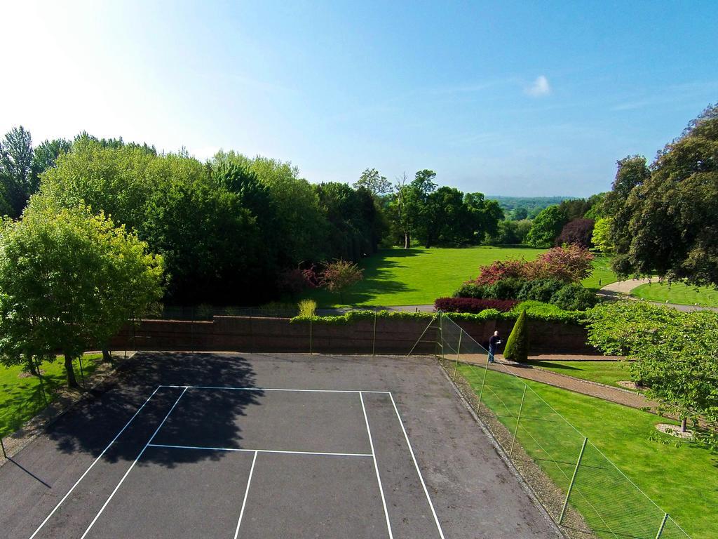 Highfield Park Hotel Hook  Exterior photo