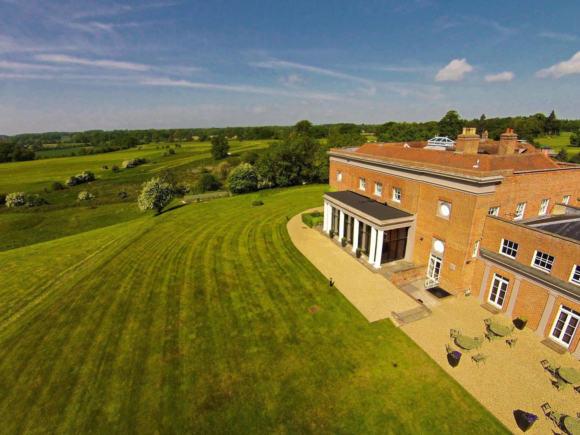 Highfield Park Hotel Hook  Exterior photo